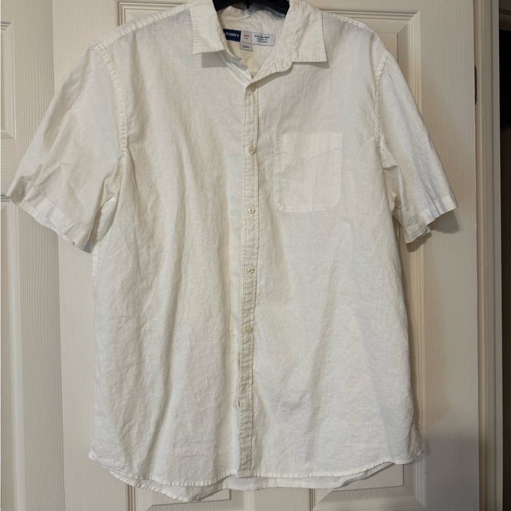 Men’s Old Navy White Button Down XXL Tall